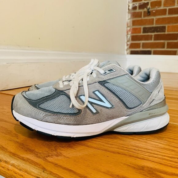 New Balance 990v5 “Castlerock” Grey Silver Sneaker Women's Size 9.5 Men's size 8 - Picture 6 of 11
